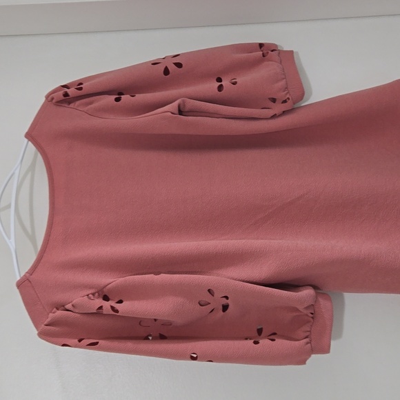 Salmon Pink top - Picture 5 of 5